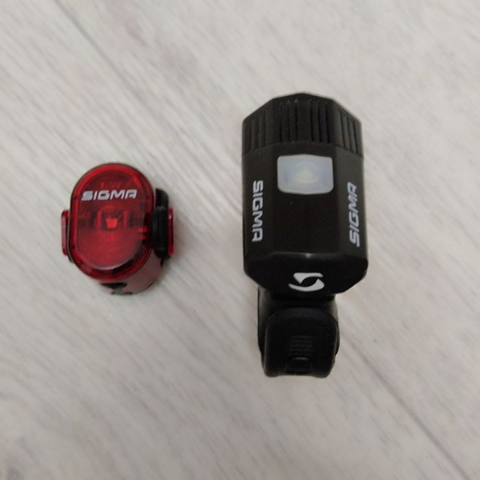 Продам комплект велофонарей Sigma