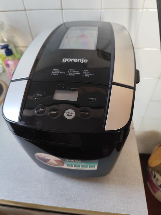 Продавам хлебопекарна