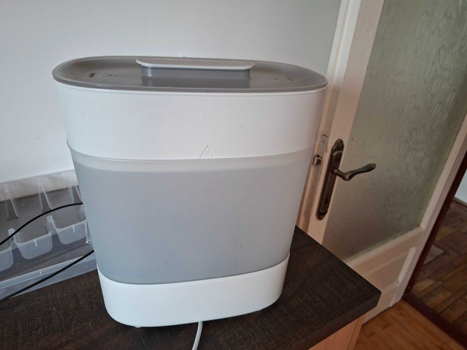 Sterilizator biberoane Philips Avent
