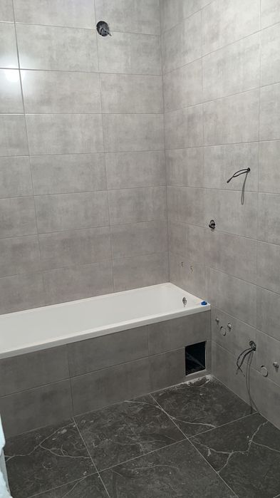 Кафельщик плитки, керамогранита