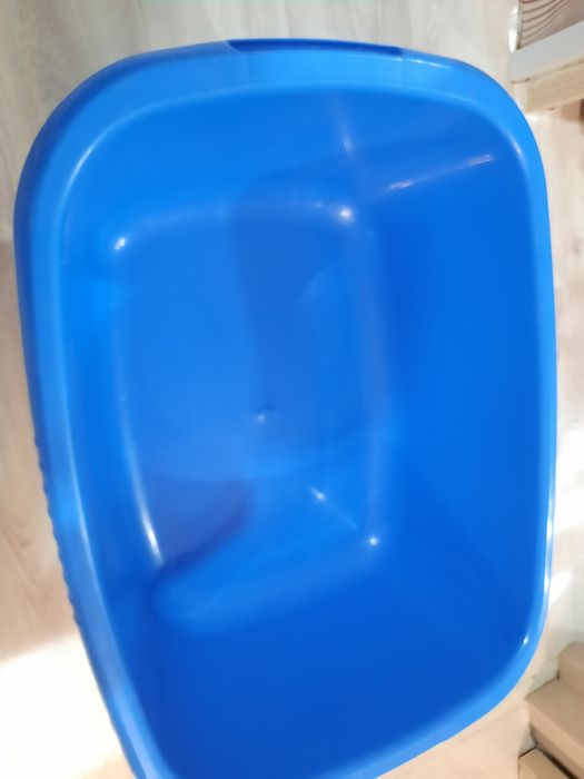 Пластиковая чашка ванна на 32 литра