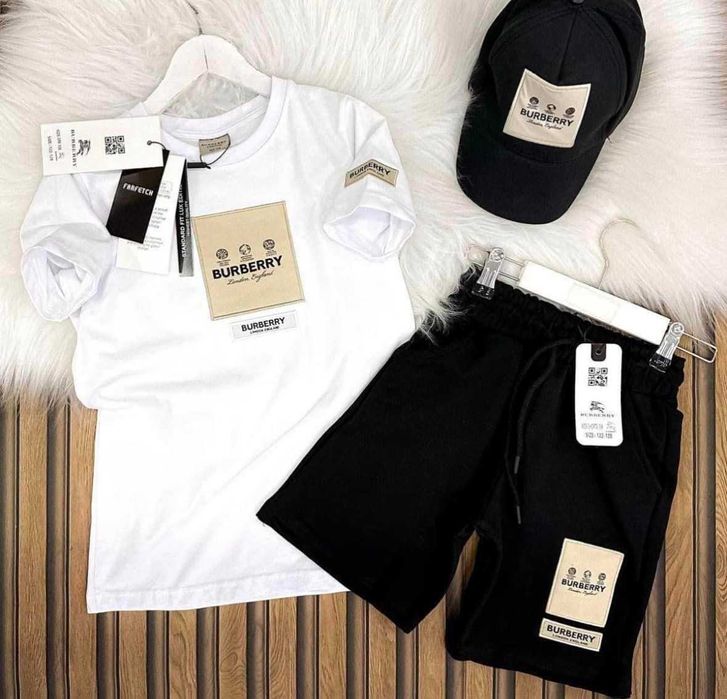 НОВО! Комплекти за момчета от 3 части. Размери от 2 до 16 години