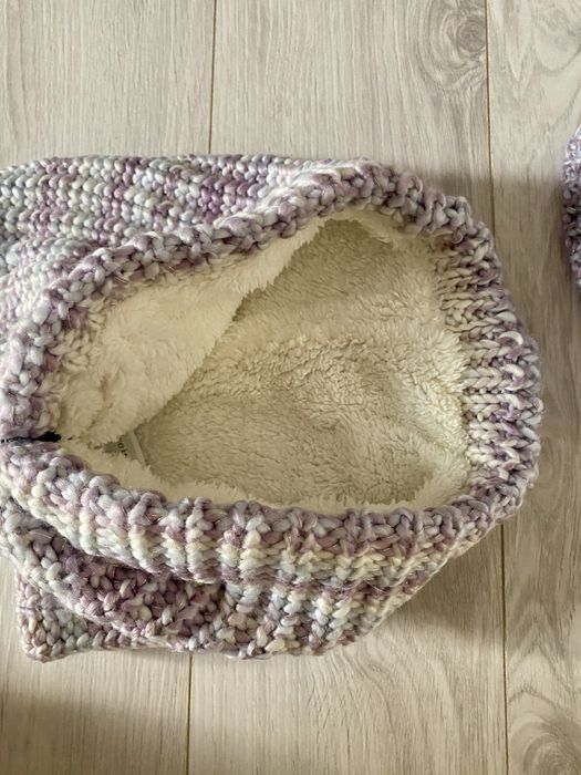 Set super pufos fete C&A- fes si fular- noi!