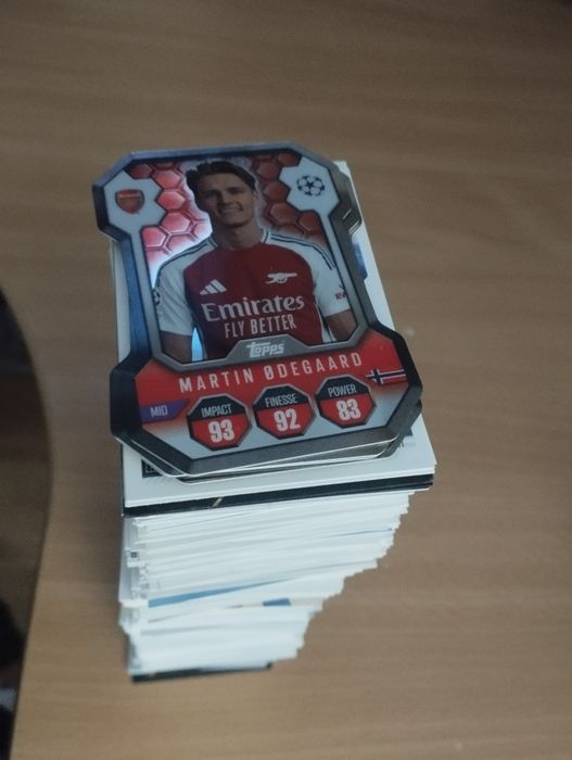 Album Match Attax + 536 cartonase cu jucători+3 cuti fara  jucători
