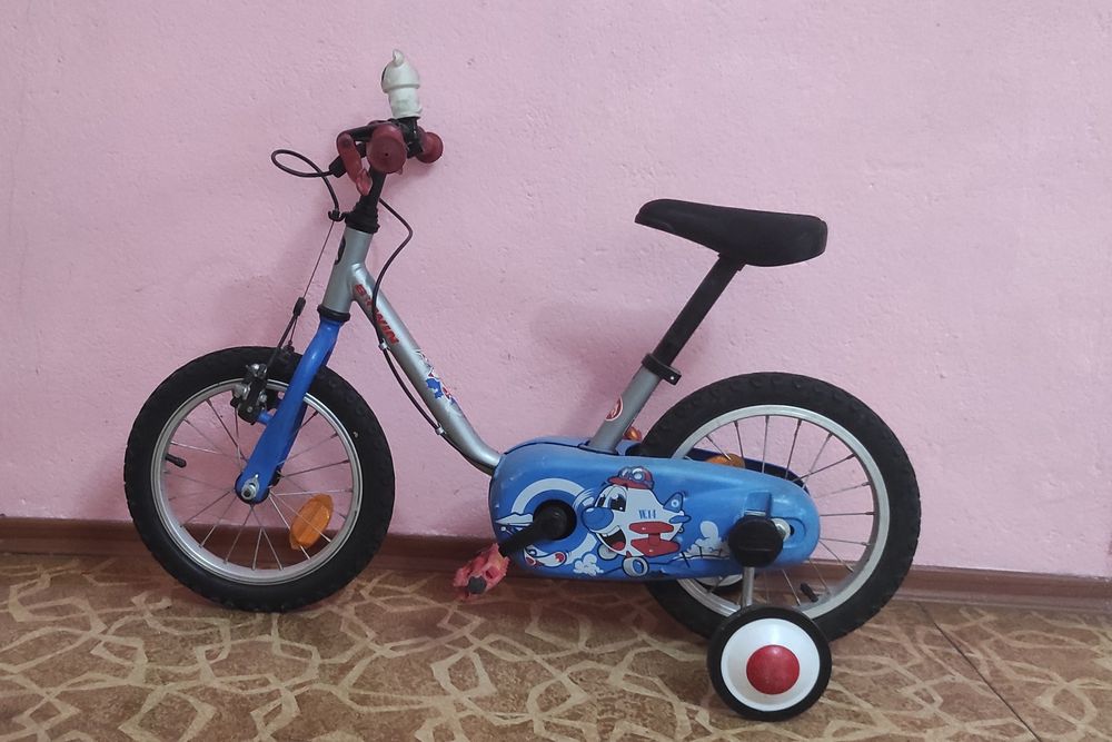 Детски велосипед B'TWIN+  Подарък тротинетка