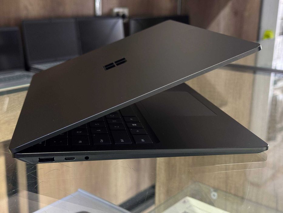 MICROSOFT SURFACE LAPTOP 4 CORE i5-1145G7 ram16 ssd 512  2К Сенсорный