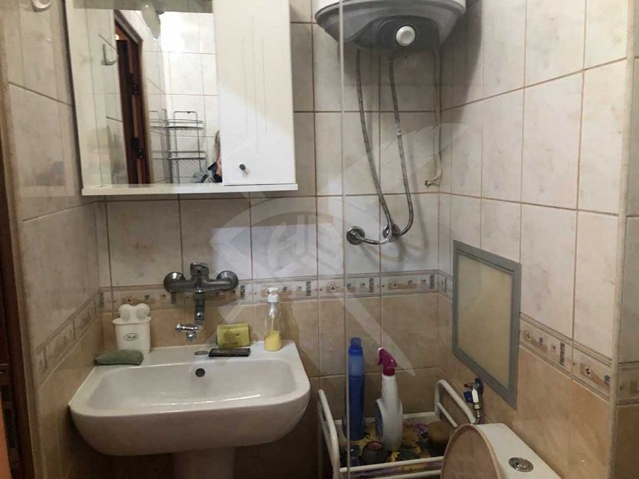 Продава се Двустаен апартамент в Варна, Младост 1 - 60 кв.м за 2667 €/кв.м - Снимка #4