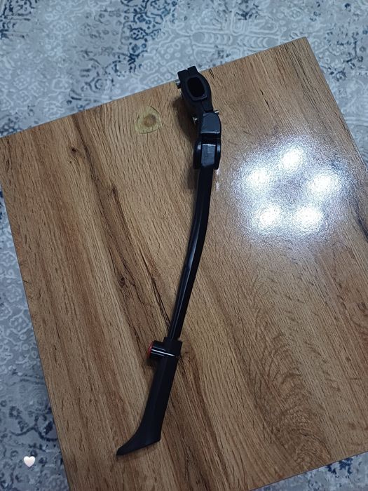 Легкая в установке и регулировке подножка для велосипедов с диаметром