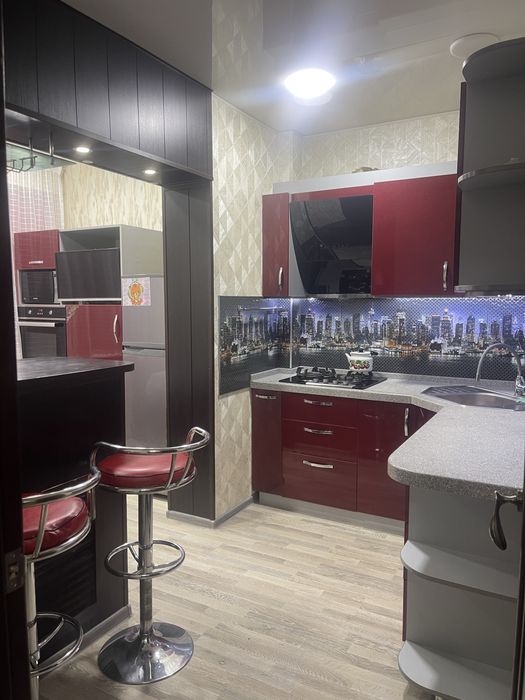 Сдается  2 комнамнатная квартира на долгий срок