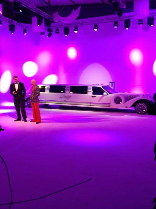 Limuzina de epoca Excalibur nunta de inchiriat de la 99 eur inchirere