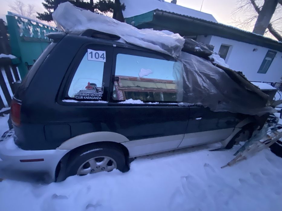 Продаю Mitsubishi RVR