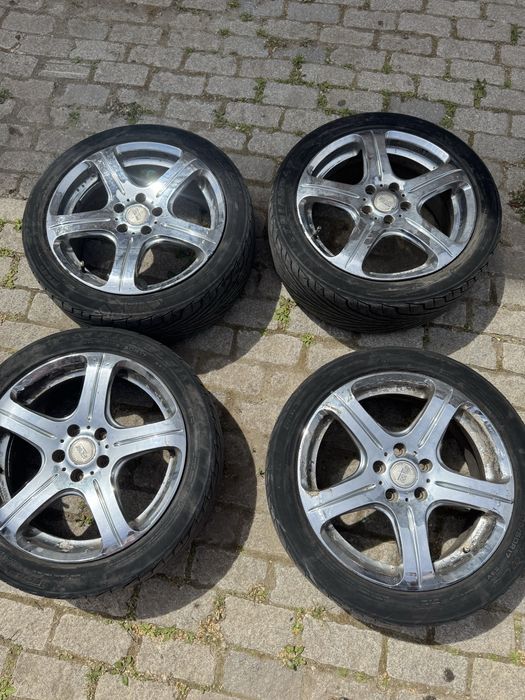 Продам комплект колес R17 205/50 Triangle на хромированных дисках RW