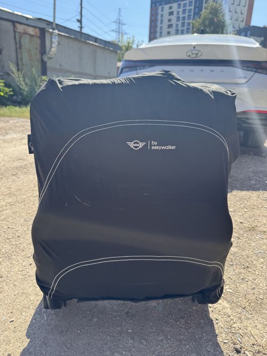 Продам коляску EasyWalker Mini