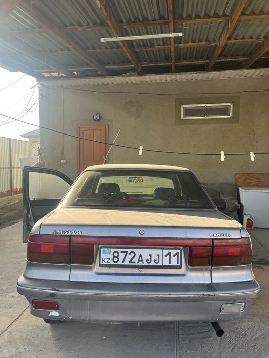 Митсубиси галант