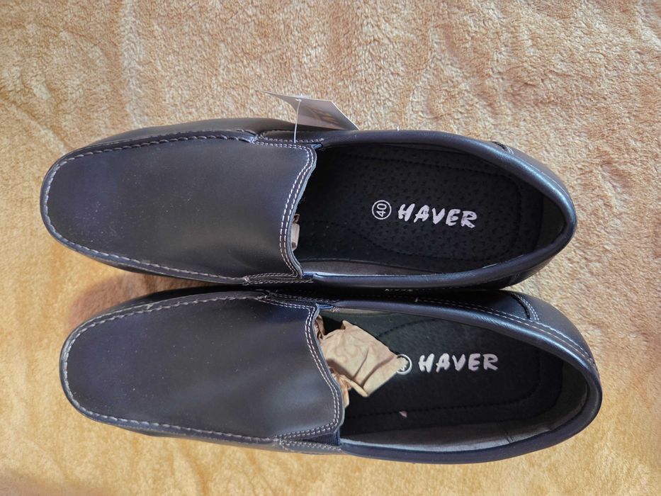 Pantofi bartbatesti piele .