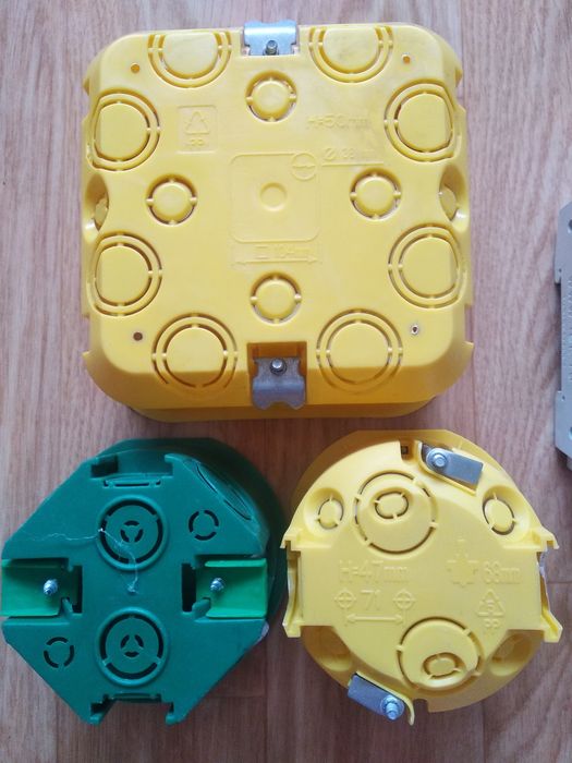 Остатки после ремонта разное.