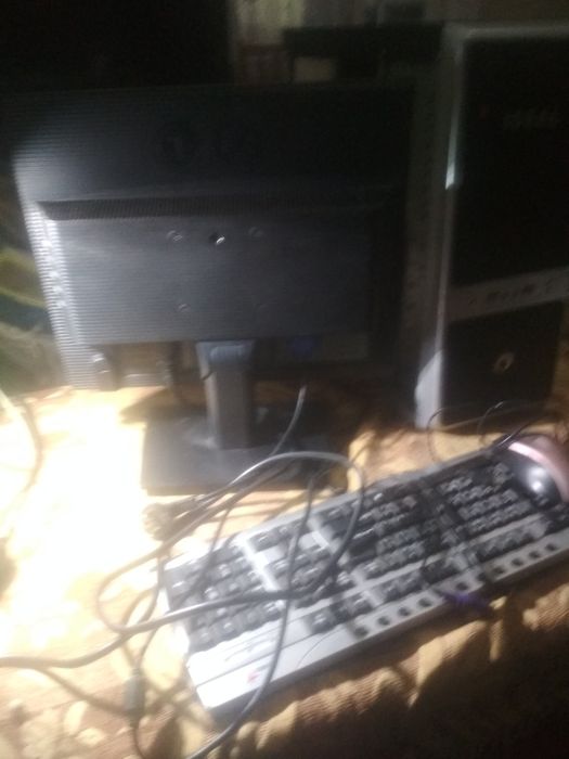Продам свой домашний компьютер (нерабочий)