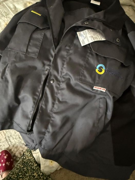 Продам спецовку новый