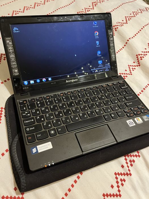 Нетбук Lenovo IdeaPad S10-3