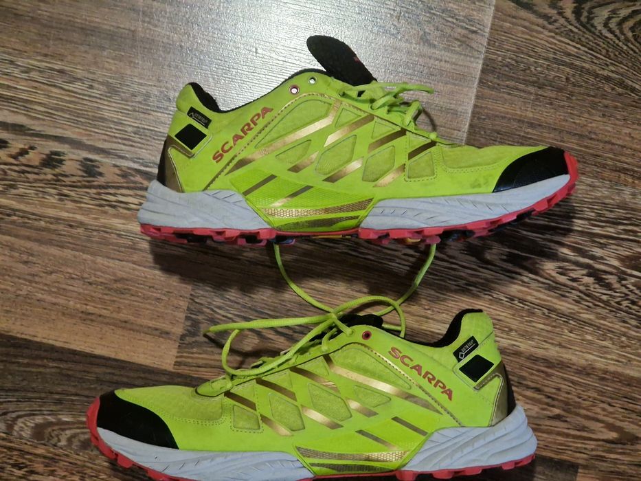 Semighete Scarpa Neutron GTX 41