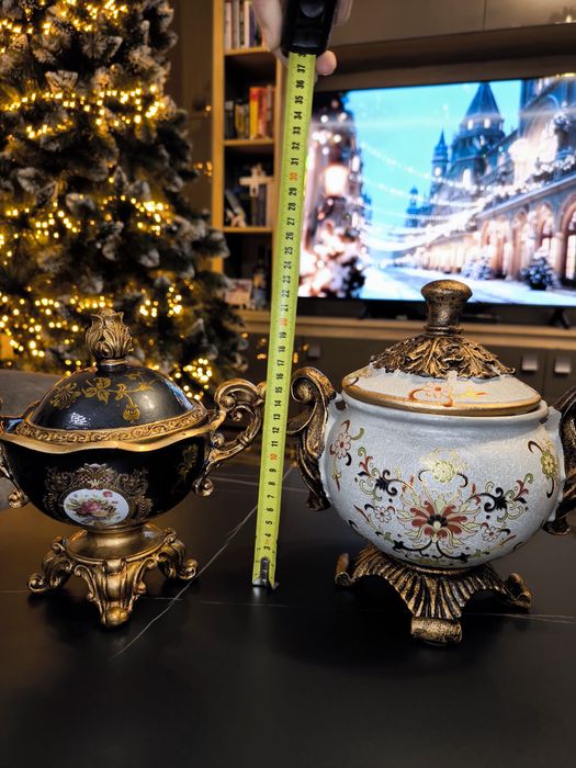 Vaze decorative deosebite