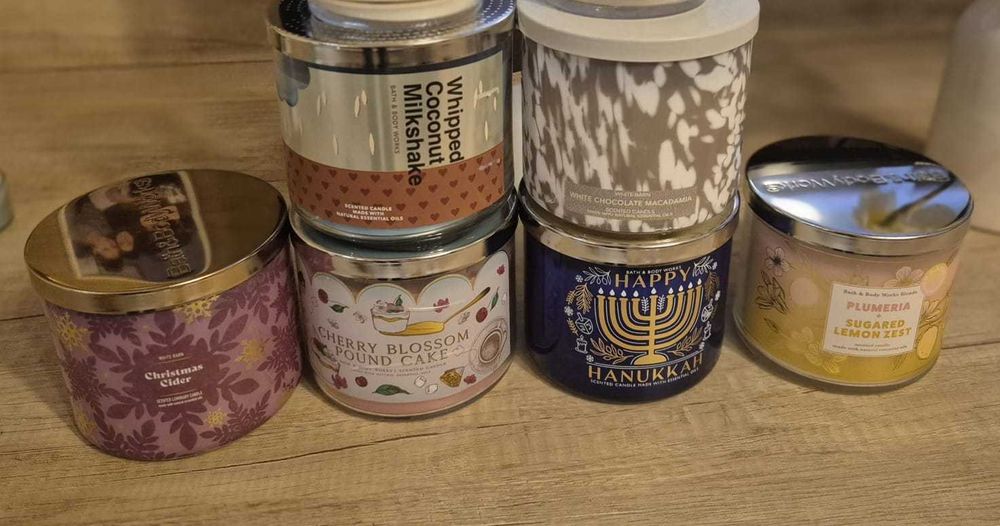 Lumanari Bath and Body works