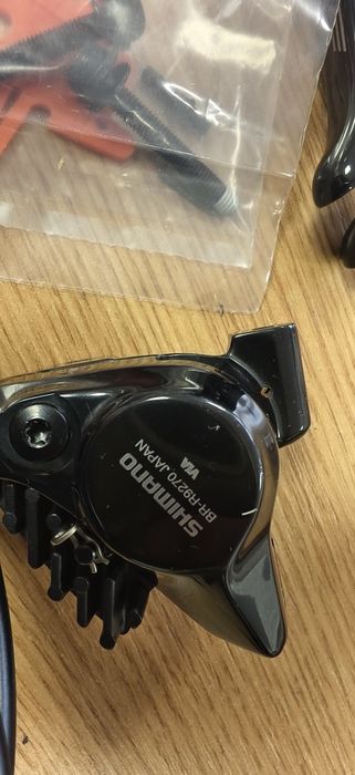 Сет Shimano 105/Dura Ace DI2 2x12sp Disc Brake Set R7170/9270