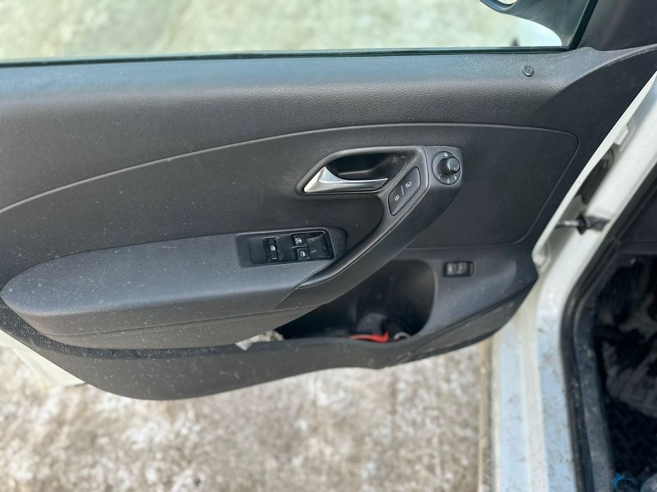 Продам поло 2014 хорошом состоияния