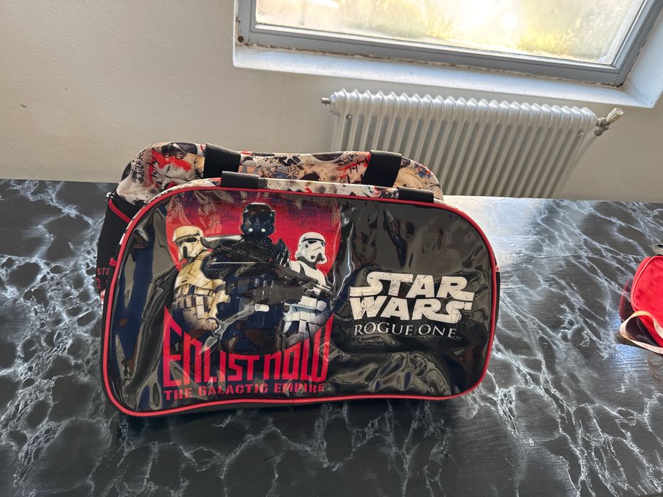 Vand geanta voiaj copil