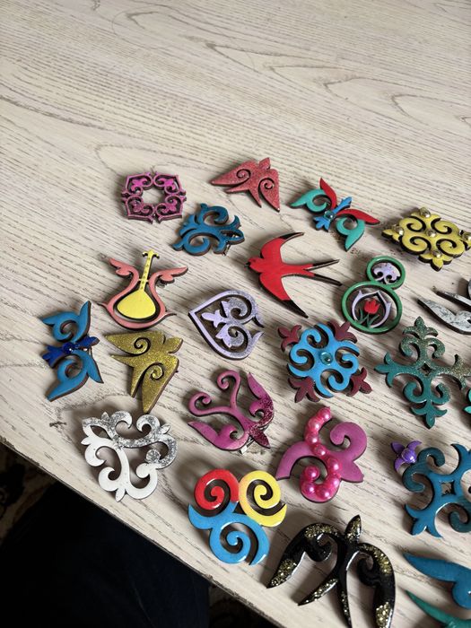 Этно стиль брошки