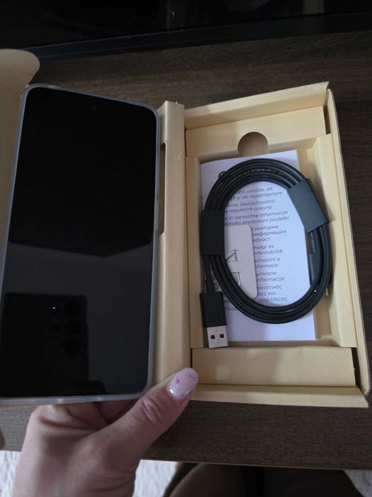 Чисто нова Motorola moto G05