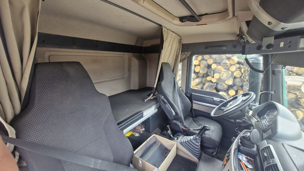 De vanzare camion forestier 6×6