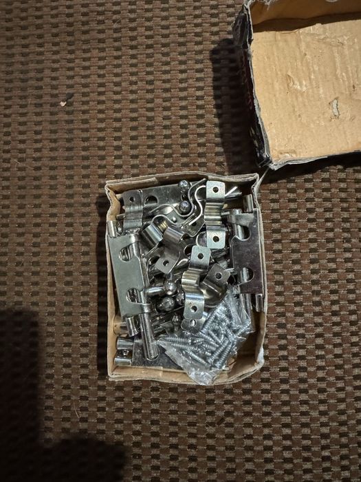 Шпингалет продам