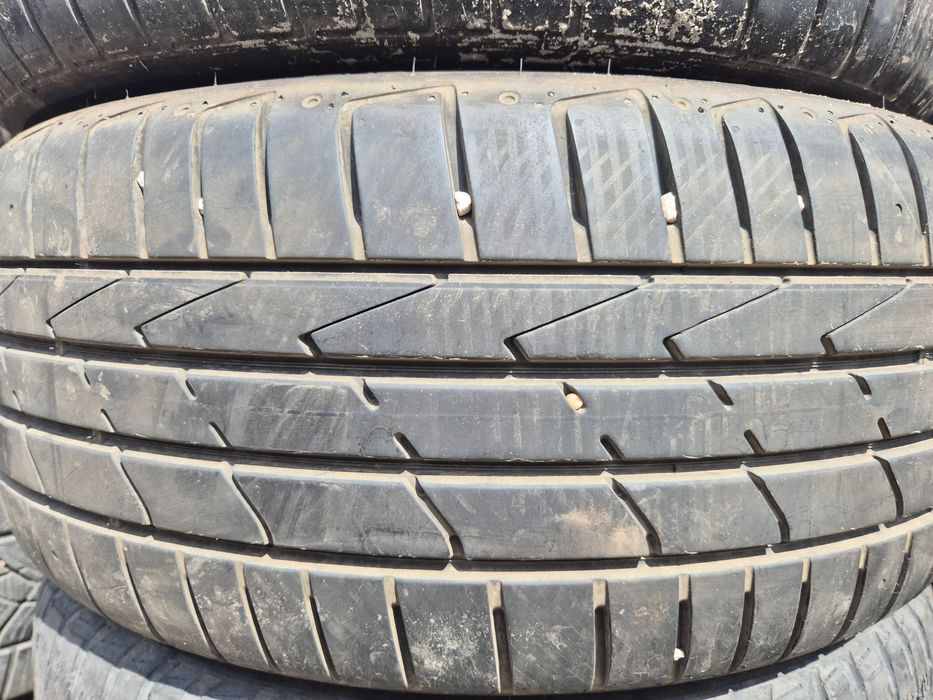 2 Anvelope de VARA - 225/50/17 - Hankook - RUN FLAT MOE - CA NOI - DOT 2025 !