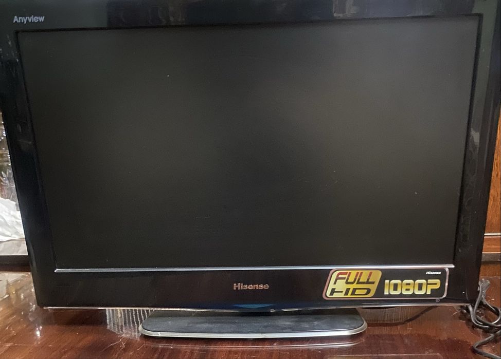 Продается плоский телевизор Hisense