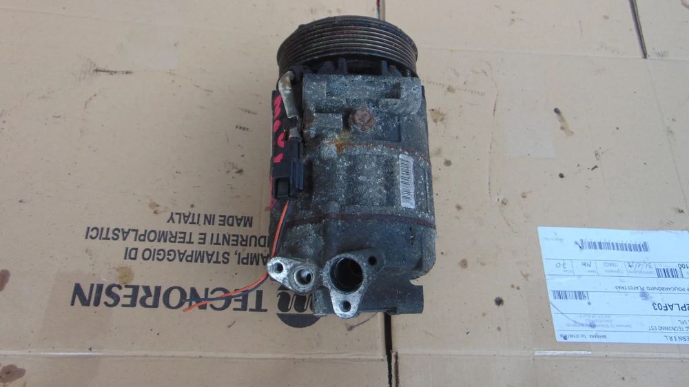 Compresor clima Renault Master 2.3 Trafic 1.6 Opel Movano Vivaro Nissan primastar cod 8200848916b