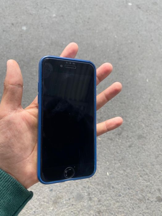 Айфон се сатылады