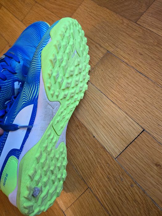 Обувки-зимни и спортни за момче 39-43 номер