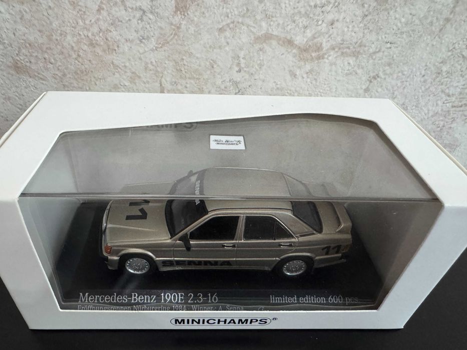 Mercedes Benz 190E Senna/Lauda 1:43 Minichamps
