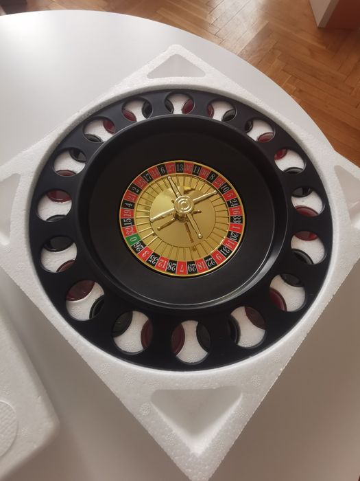 Парти ИГРА Рулетка с шотове ( НЕ е ползвана )