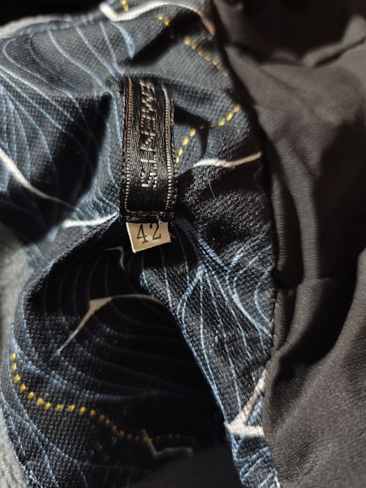 Продается куртка на мальчика