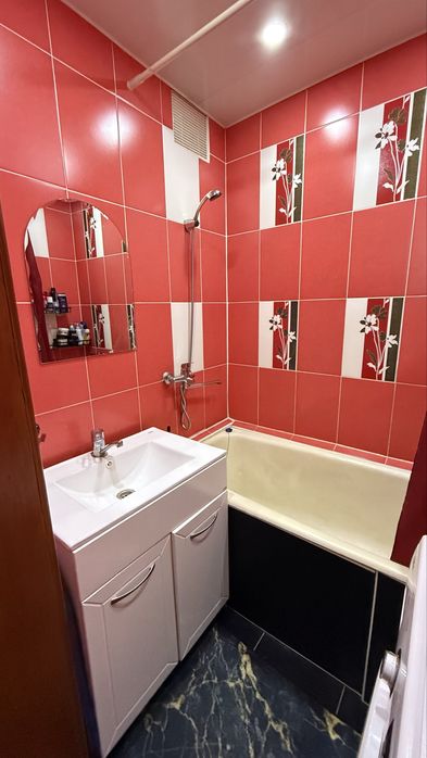 Продам квартиру 3х комнатную