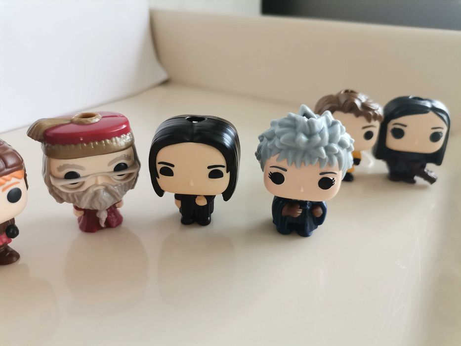 ОПИСАНИЕТО! Kinder Joy Harry Potter Quidditch фигурки