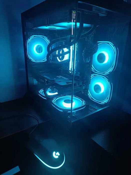 PC Gaming aproape nou (5 luni) Ryzen 5 5600X + RTX 3060 12 GB GDDR6 192 BIT + Monitor Gaming IPS Gigabyte, 24.5", Full HD, 1ms, 200Hz