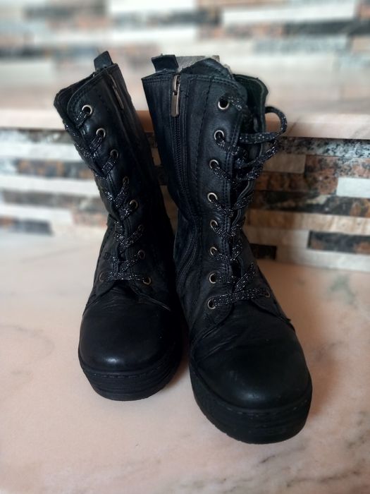 Ghete îmblănite pentru fete