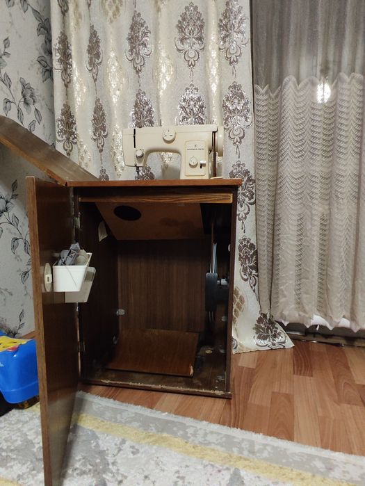 Швейная машина чайка