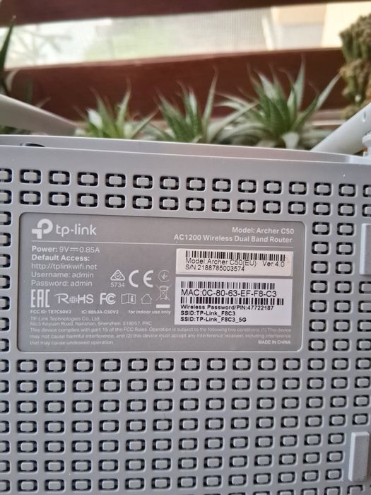 Vînd două routere wireless