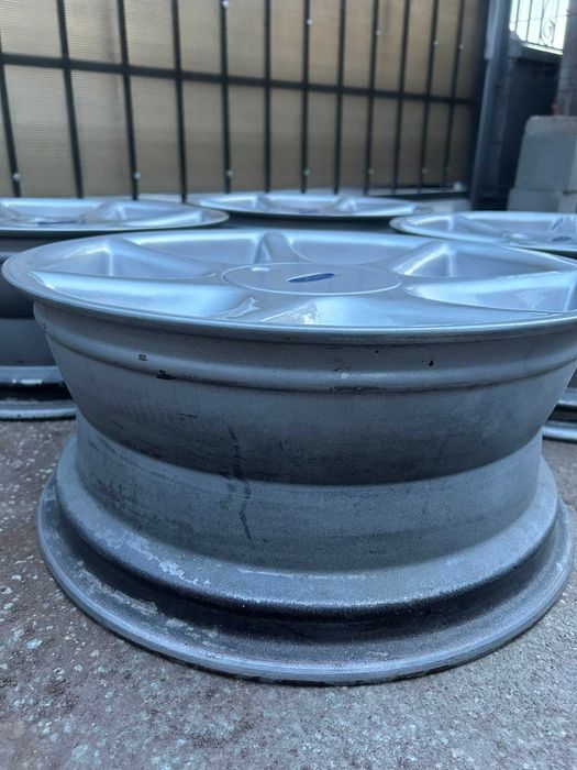 Jante Ford RS 7-Spoke R17 4x108