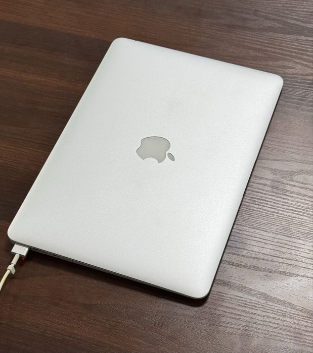 Apple Mackbook 13 2014