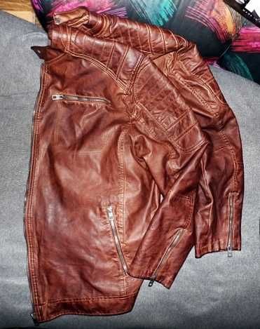 кафяво кожено яке